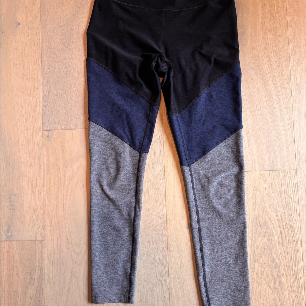 Outdoor Voices Gray and Black Leggings